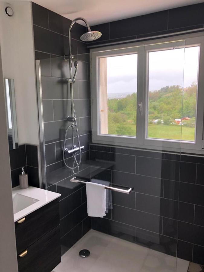 Logement A Brive Proche Centre-Ville Et Campagne - Climatisation, Wifi, Coin Exterieur Et Parking Prives Bagian luar foto